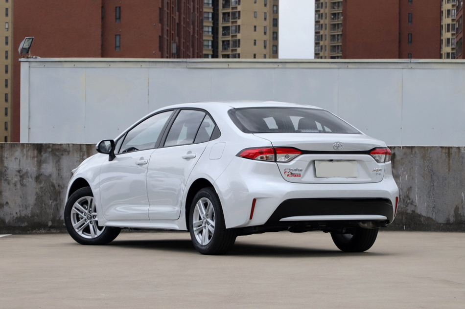2021 185T CVT 