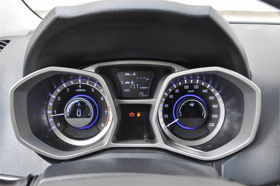 2014 1.5L MT  