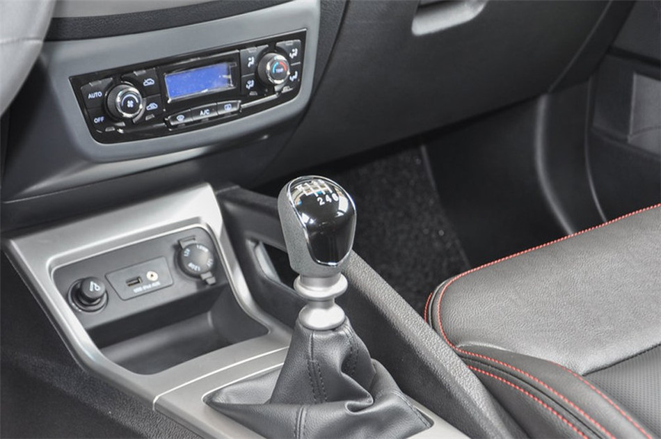 2014 1.5L MT  