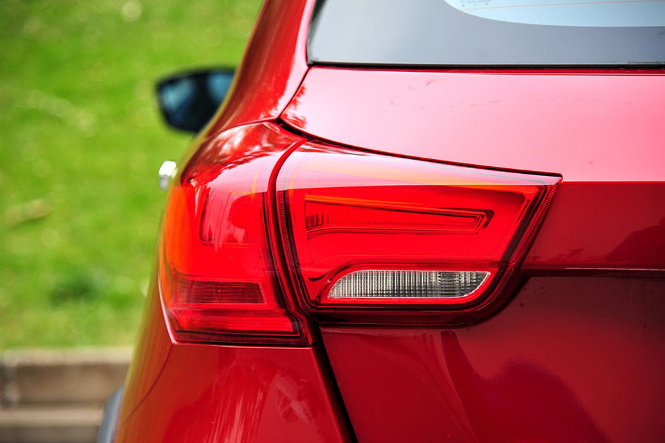 2015 1.5L Զ ϸ