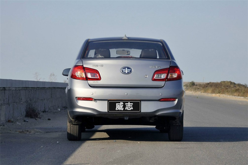 2013 1.5L MT Ӣ 