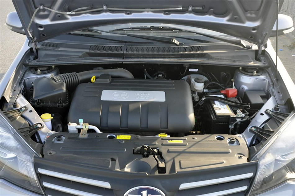 2013 1.5L MT Ӣ 