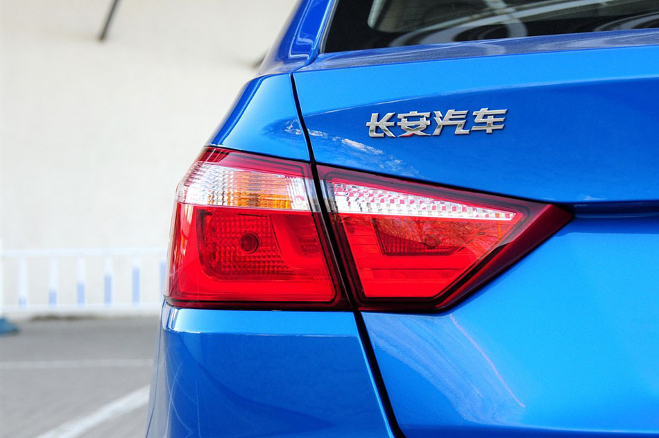 2015 1.6L ԶȤ ϸ