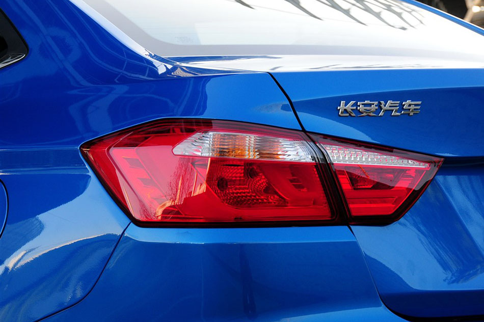2015 1.6L ԶȤ ϸ