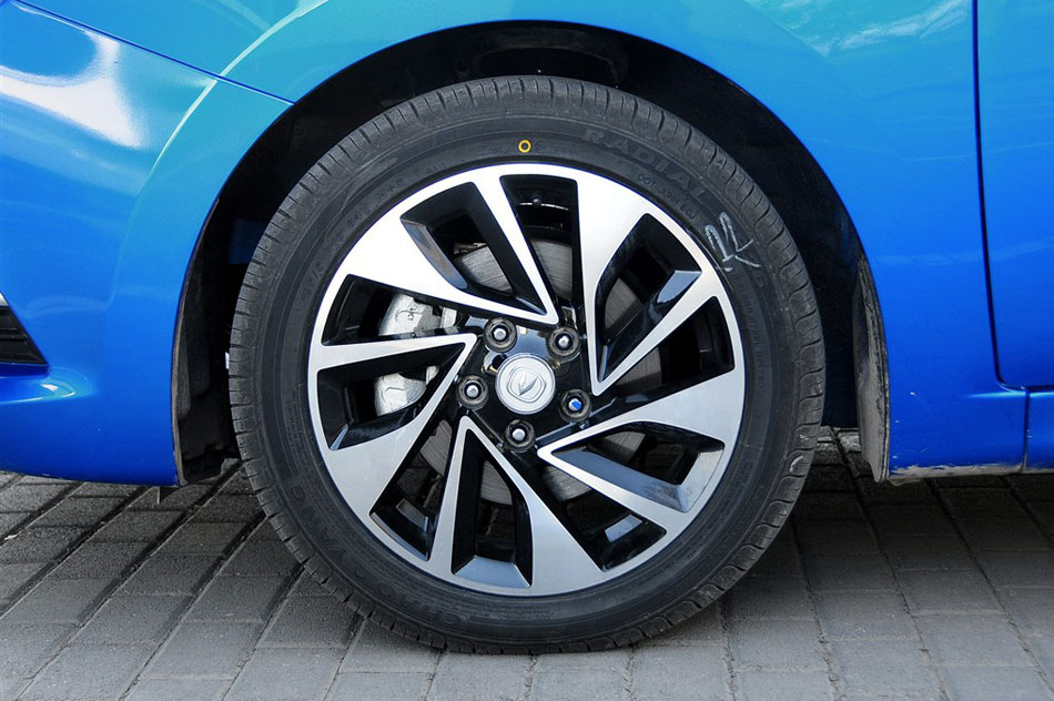 2015 1.6L ԶȤ ϸ