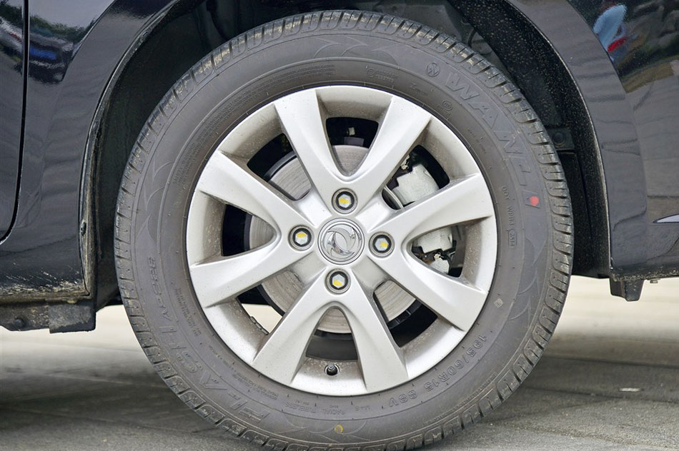 2014 1.5L Զ 