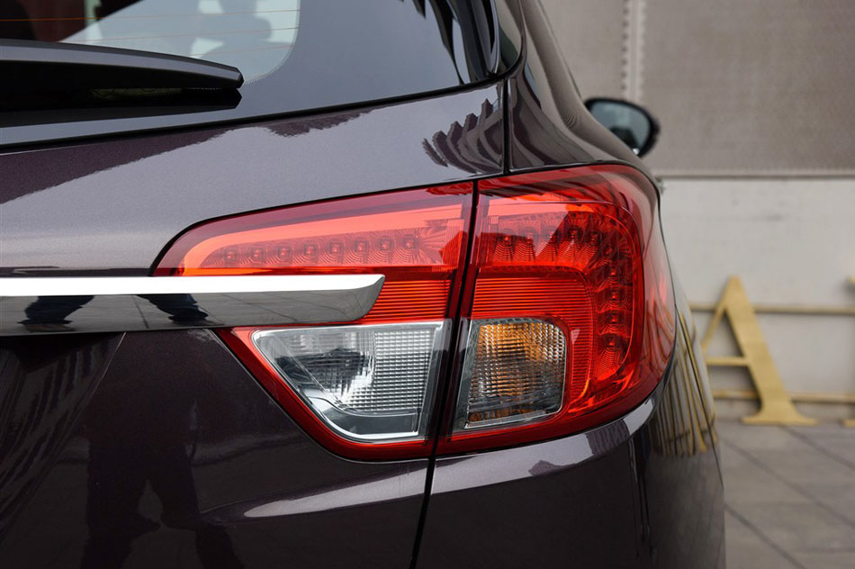 2015 20T  ϸ