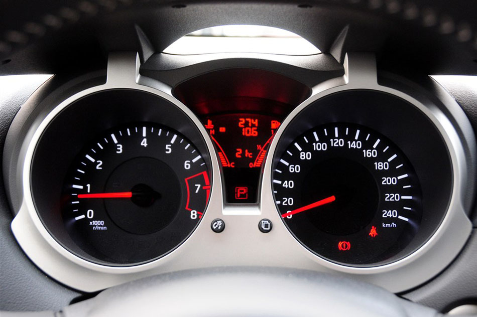 2014 1.6L ԰ 