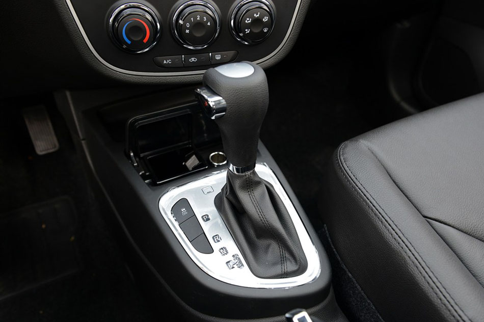 2015 1.8L Զ 