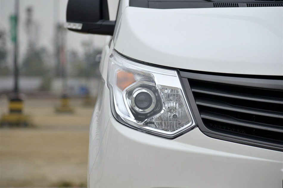 2015 1.8L1.8L  ϸ