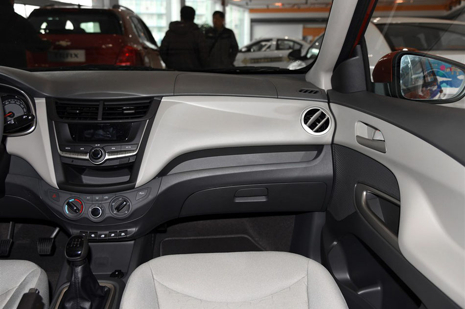 2015 ŷ3 1.3L ֶ 