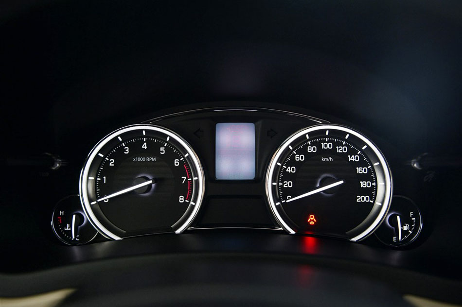 2015 1.6L Զ 