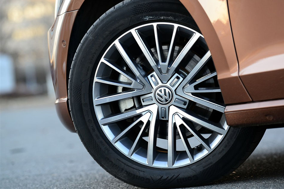 2015 330TSI DSG ϸ