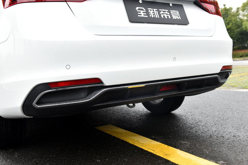 2018 1.5L CVT ϸ