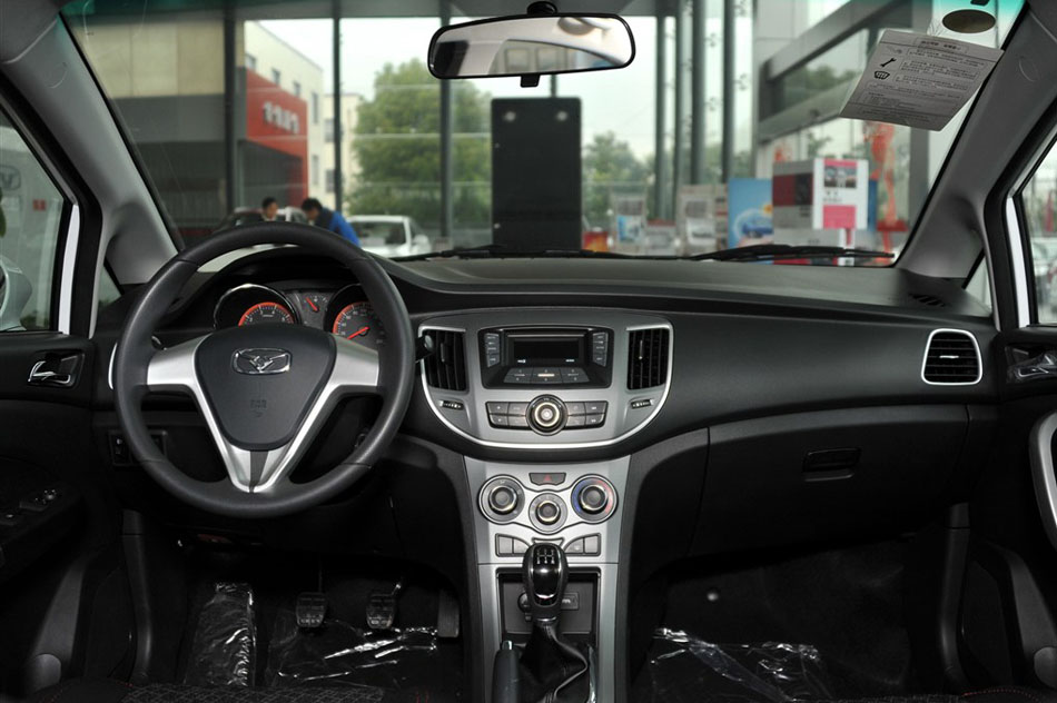 2015 1.5L ֶ 