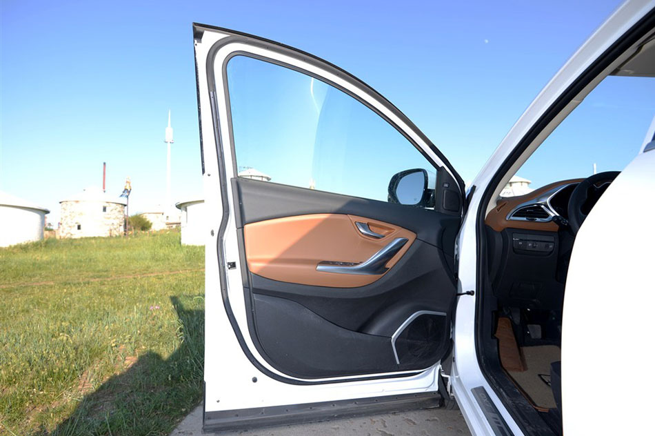 2015 1.5T ֶ οռ