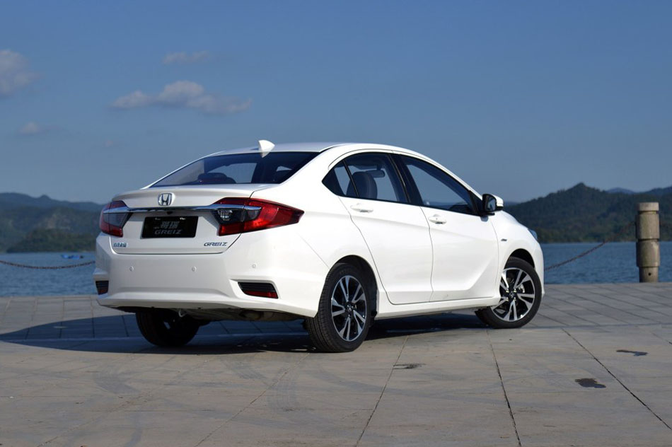 2016 1.5L CVT 