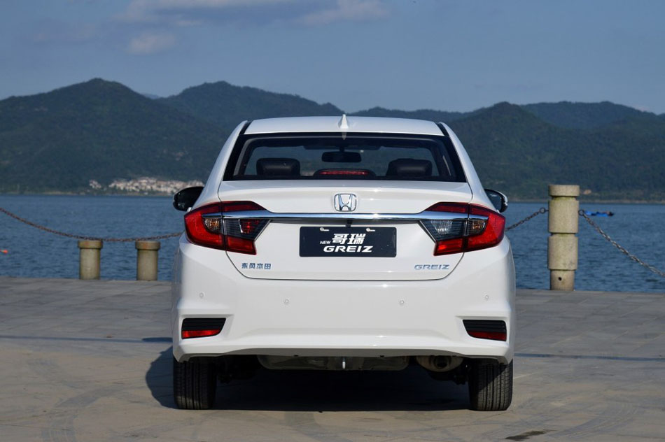 2016 1.5L CVT 
