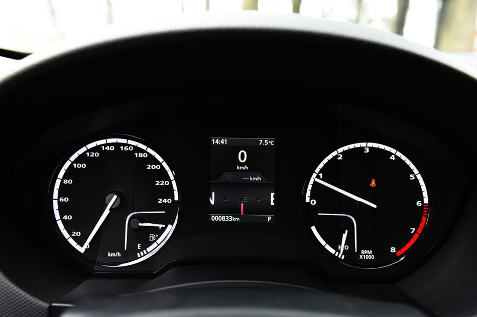 2016 1.6T Զ 