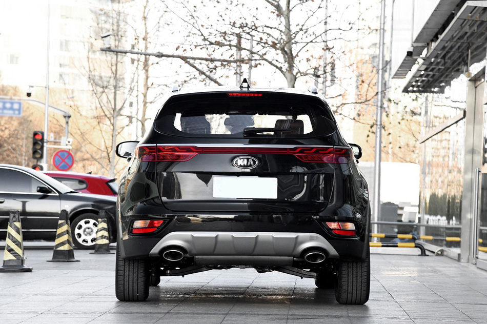 2019 1.6T Զ 