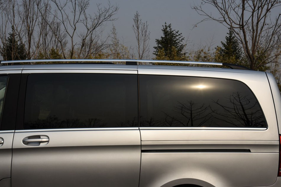 2016 V 260  ϸ