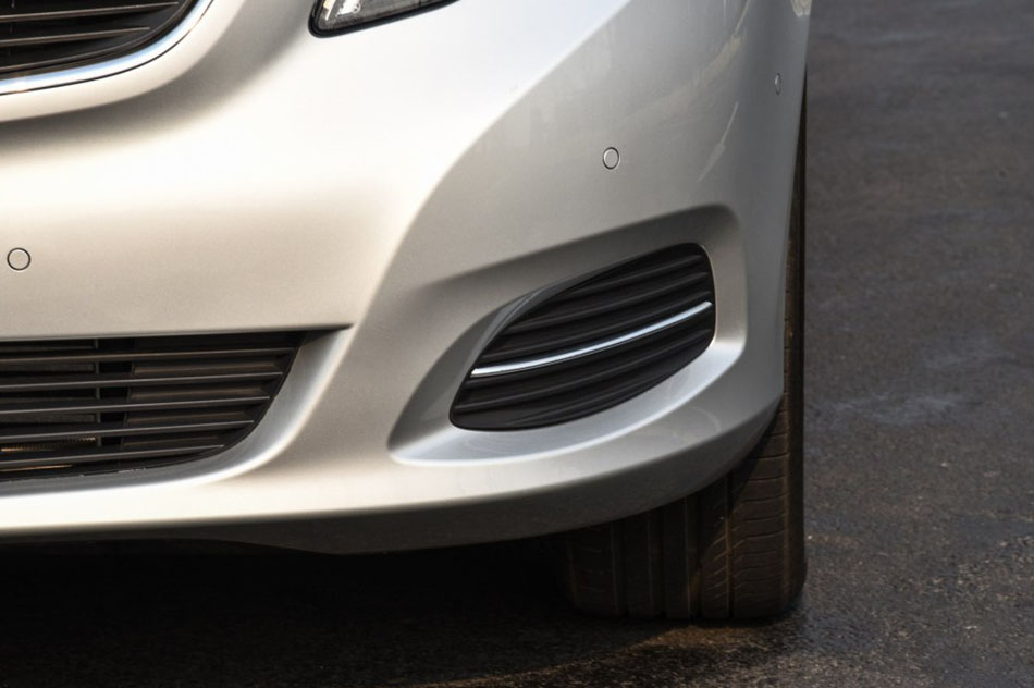 2016 V 260  ϸ