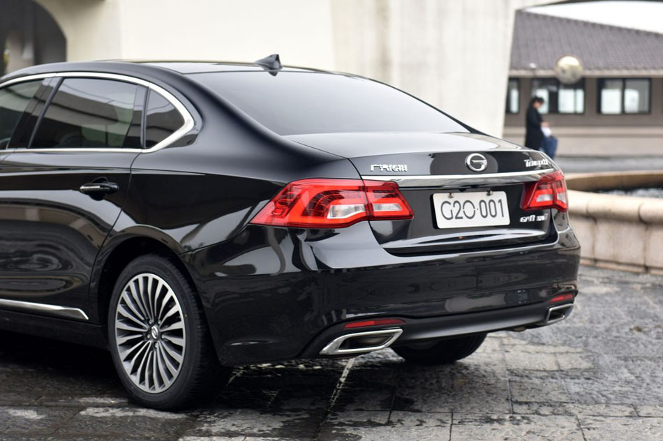 2016 320T  ϸ