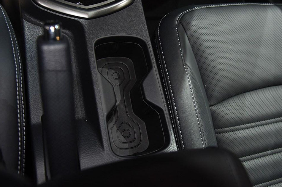 2016 1.6L Զ 