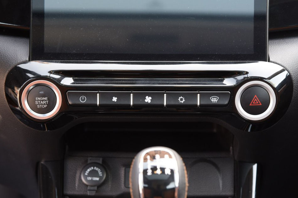 2016 1.6L ֶV 