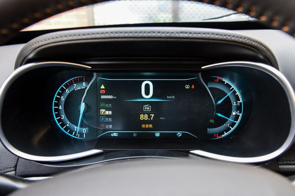 2016 1.6L ֶV 