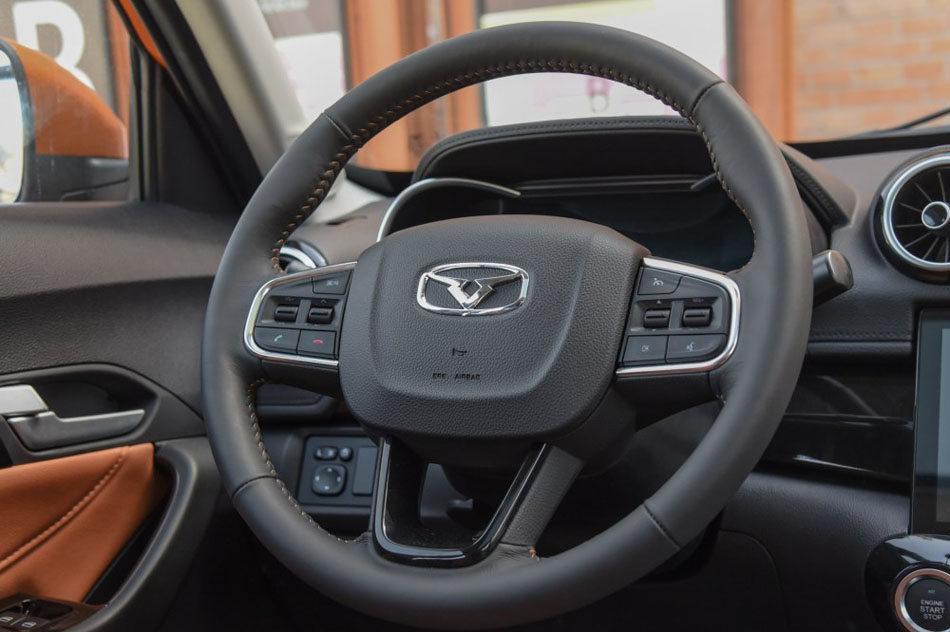 2016 1.6L ֶV 