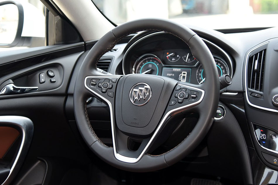 2015 2.0T GS˶ 