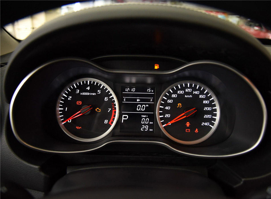 X40 2017 1.6L Զ ι
