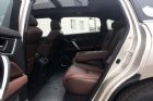 2017款 370TURBO 四驱尊耀版 座椅空间