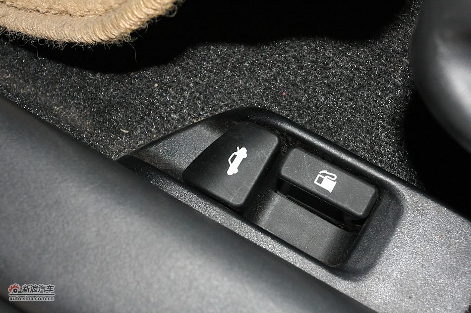 2010GL-i 1.6ATر