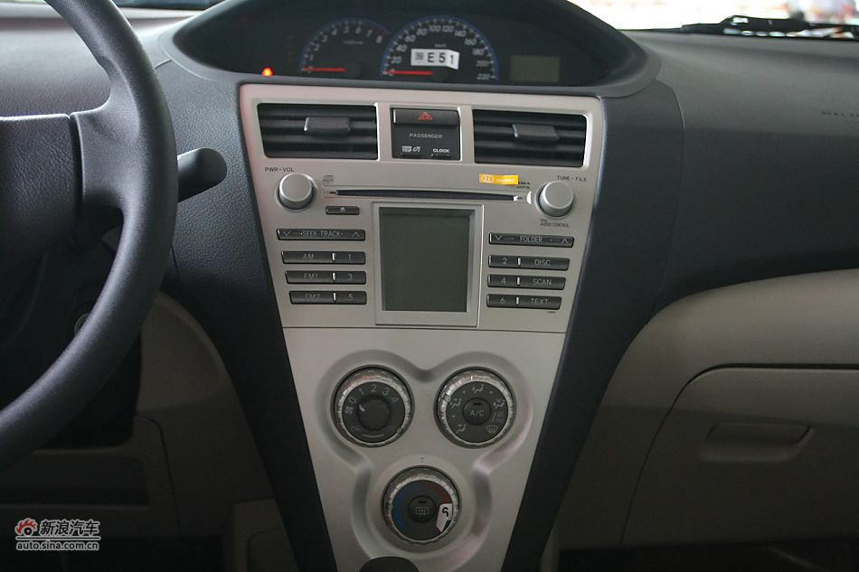2010GL-i 1.6ATر