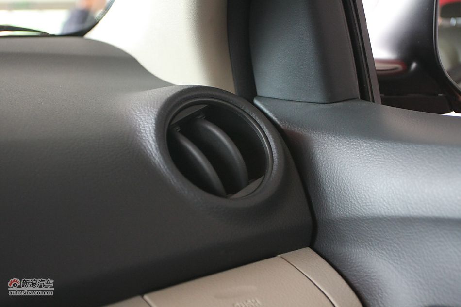 2010GL-i 1.6ATر