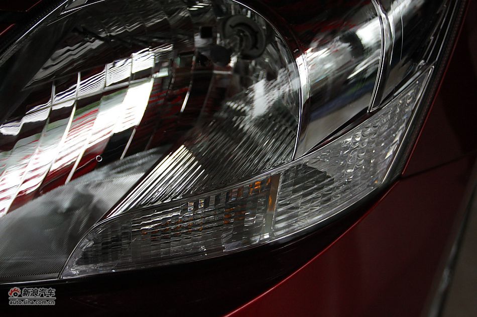 2010GL-i 1.6ATر