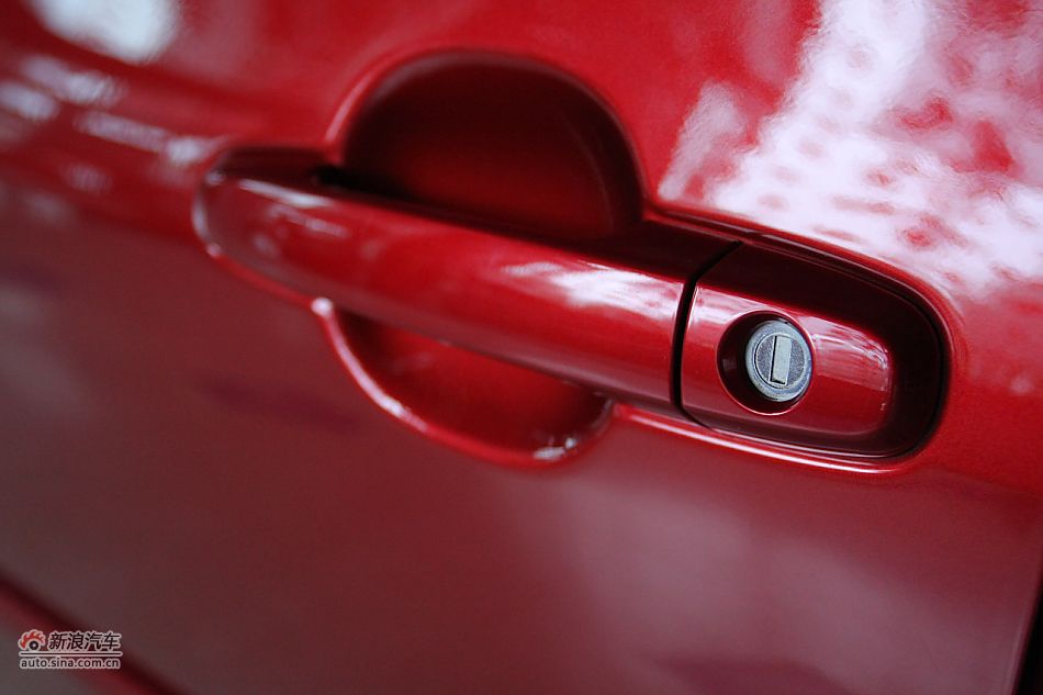 2010GL-i 1.6ATر