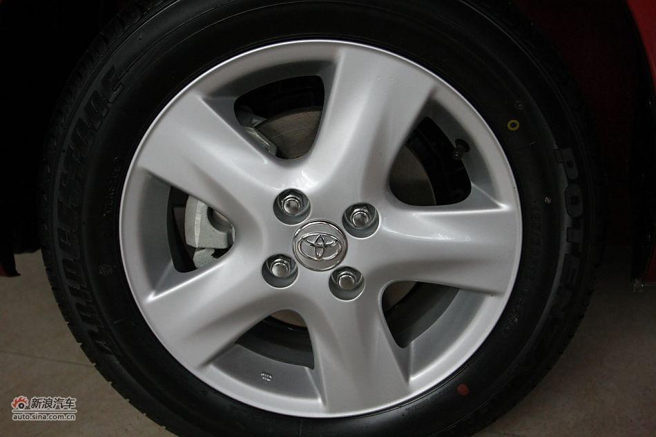 2010GL-i 1.6ATر