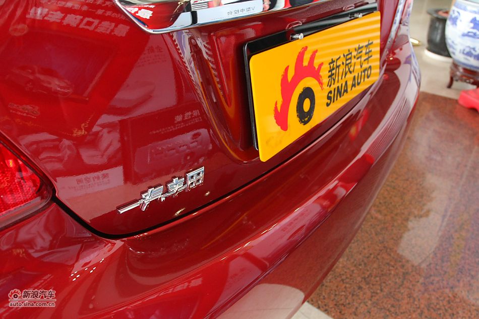 2010GL-i 1.6ATر