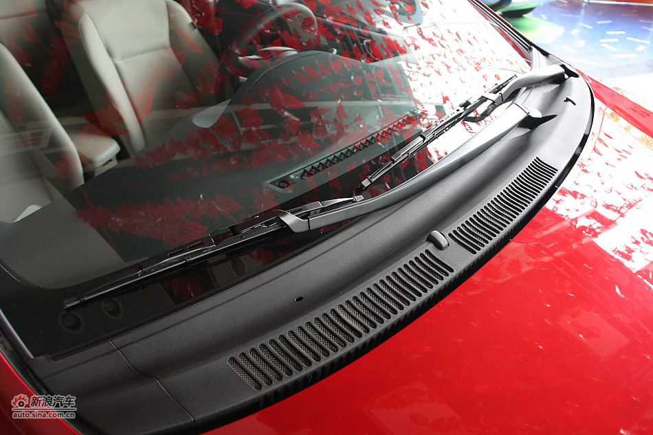 2010GL-i 1.6ATر