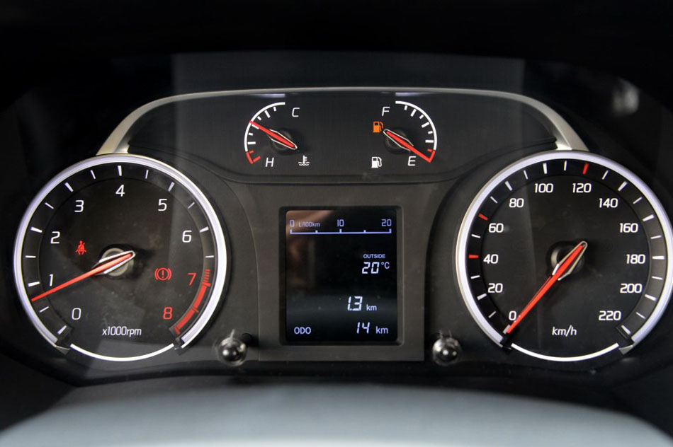 2017 1.6L ֶ 