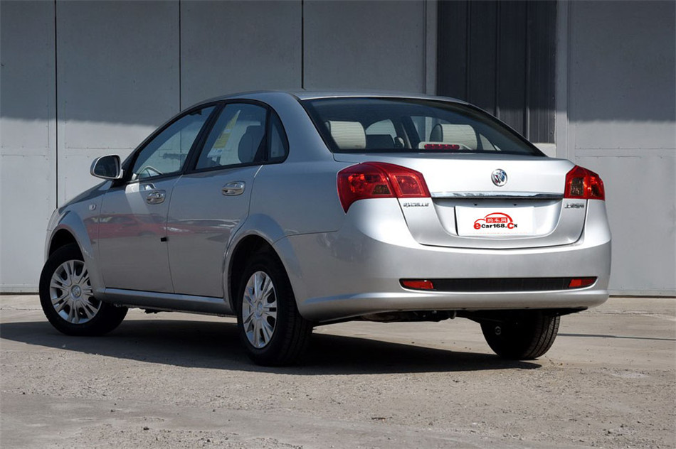 2015 1.5L Զ 