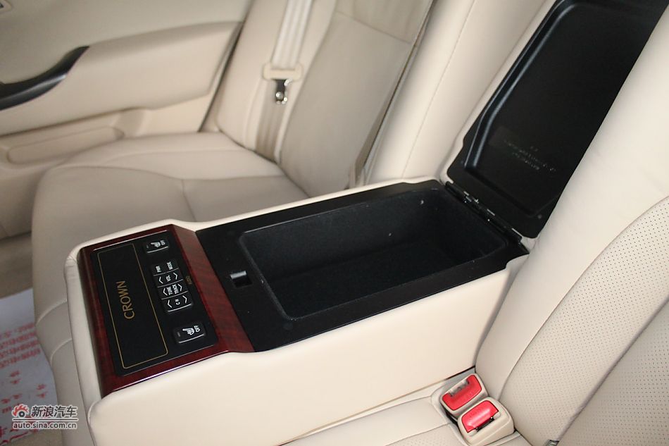 2010»ʹ2.5L V6촰