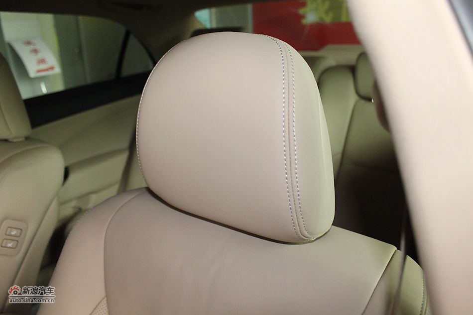 2010»ʹ2.5L V6촰