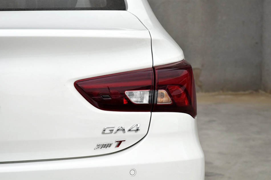 2018 200T Զ ϸ