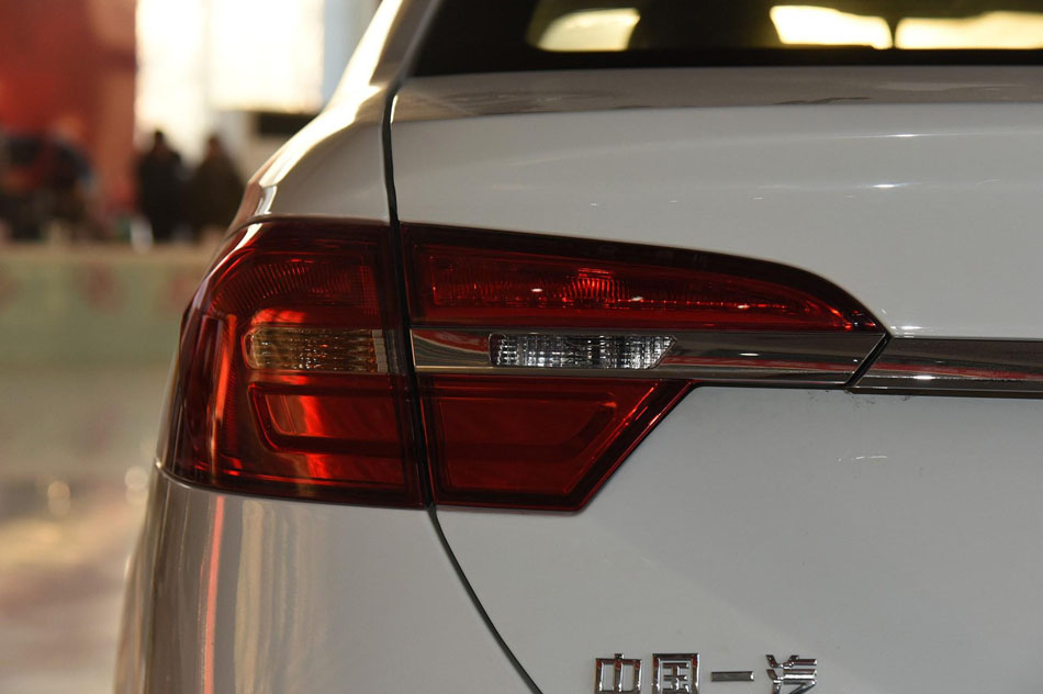 2018 1.5L ֶ ϸ