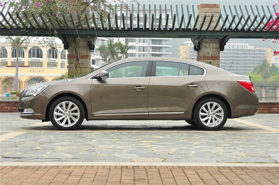 2013 3.0L AT SIDI V6콢 