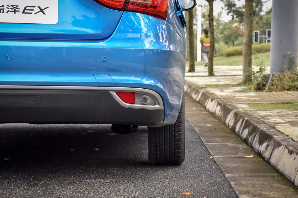2019 1.5L CVT ϸ